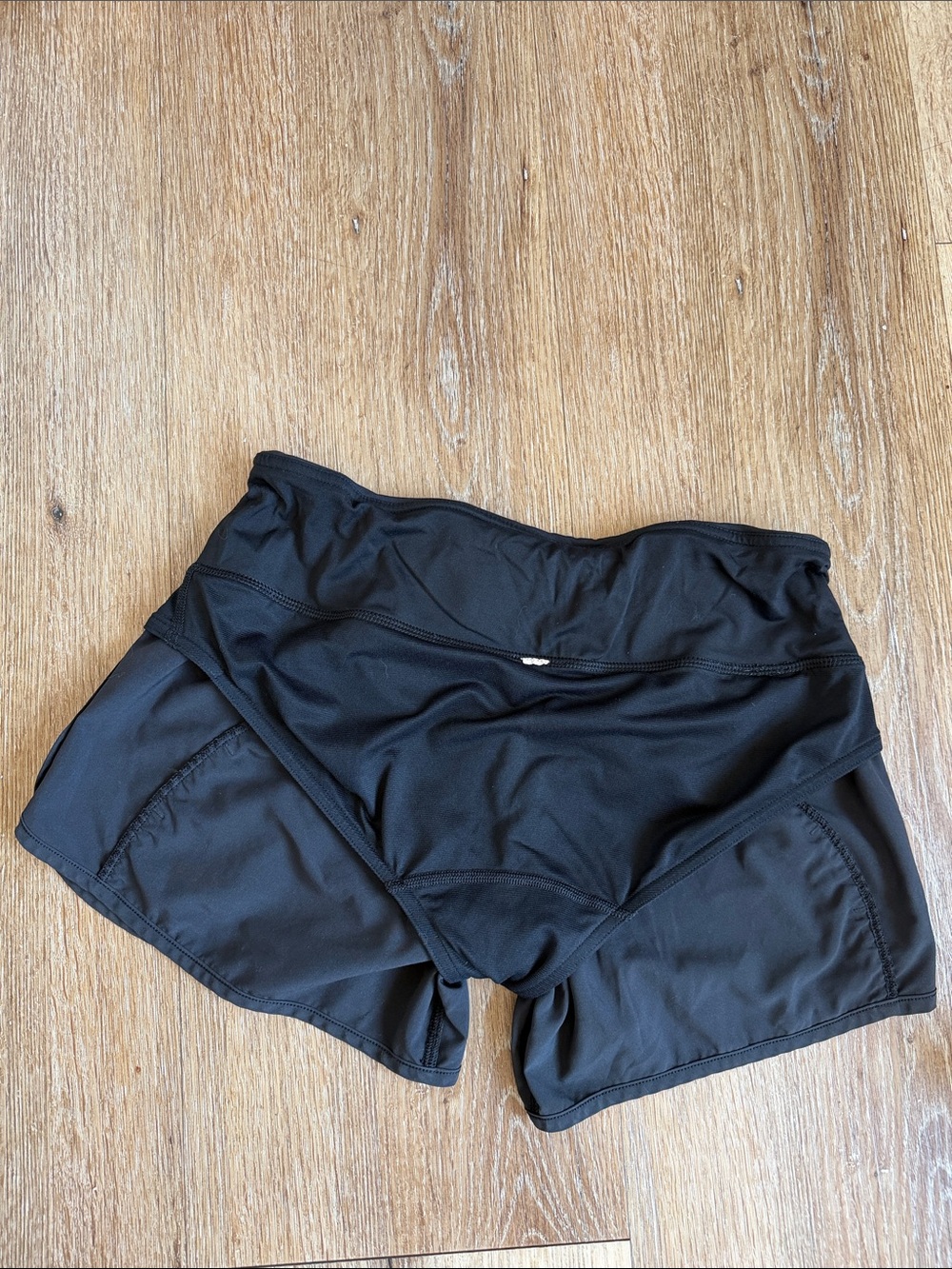Lululemon shorts - Picture 2 of 5